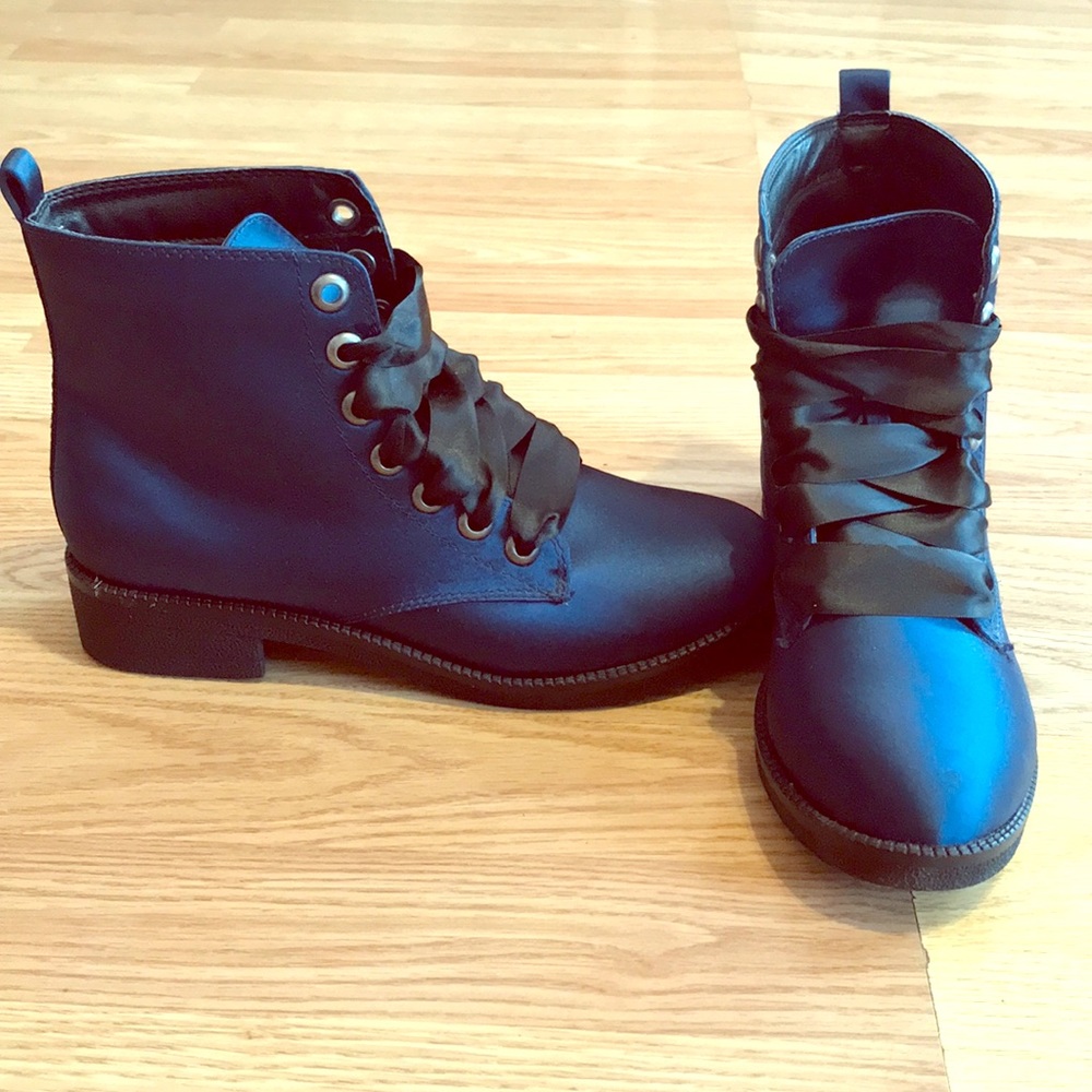 🆕 Bright Blue Combat Boots